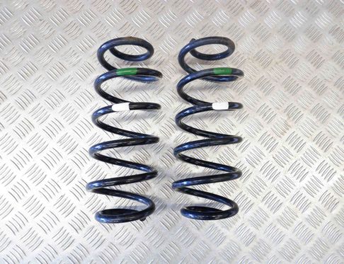 TOYOTA Prius Plus 1 generation (2012-2020) Springs Set 48231-47280 32410664