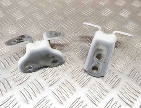 TOYOTA Prius Plus 1 generation (2012-2020) Right front door hinge kit 68730-12120,68710-12151 32431590