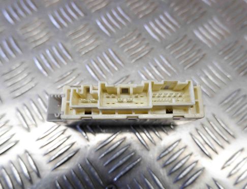 TOYOTA Prius Plus 1 generation (2012-2020) Other Control Units 82641-75070 32551710