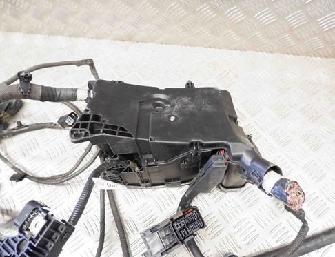 TOYOTA Prius Plus 1 generation (2012-2020) Fuse Box 077500-5191,82112-47030,82641-71010,82662-47140,89173-75010 32551771