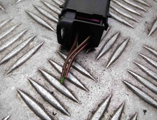 VOLKSWAGEN Passat B6 (2005-2010) кнопка опасности 3c0953509a 17813533