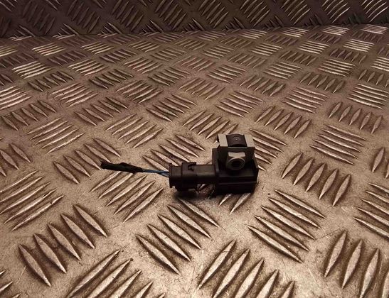 BMW 5 Series F10/F11 (2009-2017) ДАТЧИК УДАРА НАДУВНЫХ ПОДУШЕК 9224177,65779224177,6577922417704,922417704 32404309