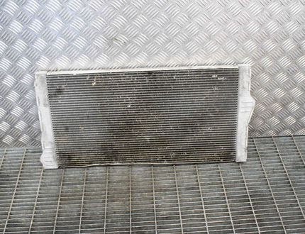 BMW 5 Series F10/F11 (2009-2017) Охлаждающий радиатор 8509177,X001001 10000173