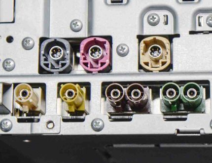 MERCEDES-BENZ E-Class W212/S212/C207/A207 (2009-2016) Mūzikas atskaņotājs ar Navigāciju / GPS A2129012507,A2129005327,A2129025009 11225359