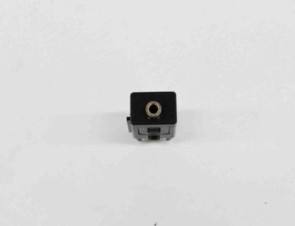 SKODA Octavia 3 generation (2013-2020) Additional Music Player Connectors 5Q0035724 13551312