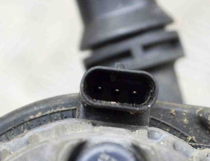 BMW i3 I01 (2013-2024) Моторчик  циркуляции охлаждения 0392024054,8600285 13972155