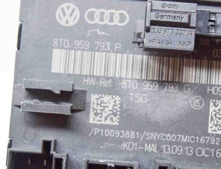 AUDI A5 Sportback 8T (2009-2011) Блок управления дверей передние  правые 8T0959793P,8T0959793G,P10093881 14553699