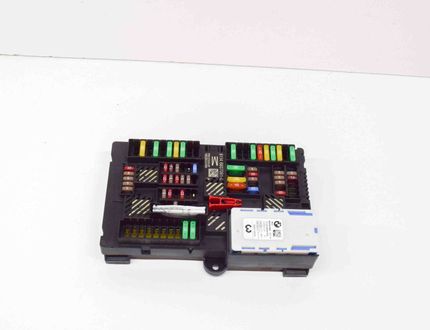 BMW 5 Series G30/G31 (2016-2023) Блок предохранителей P00127005-AP,6992958,6837091,55892110 15316222