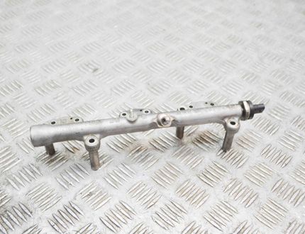 BMW X4 G02 (2018-2024) Fuel Rail 8694197,0261545122,8643665 17812564