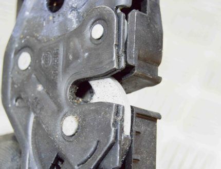 BMW X3 M F97 (2019-2023) Замок крышки багажника 7357112,C33240-106 18259621