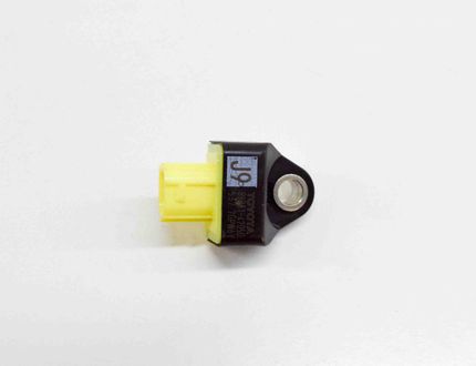 LEXUS RX 4 generation (2015-2024) Kreisās puses sānu trieciena sensors 89831-47050 20485153