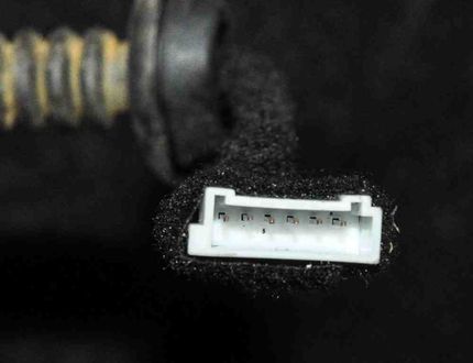 BMW X1 F48/F49 (2015-2023) Right Side Tailgate Gas Strut 7350837 2155530