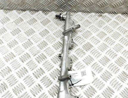 BMW 5 Series G30/G31 (2016-2023) Fuel Rail 0261545122,8643665,7639979 22508171