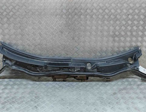 MAZDA CX-5 1 generation (2011-2020) Priekšējā stikla tīrītāja apdare / plastmasa KD53-50-7N1,KD53-50-7S1,KD53-50-7P1 22924817