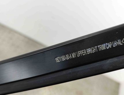 TESLA Model Y 1 generation (2020-2024) Left Side Roof Strip Trim 1621160-00-A 23479646