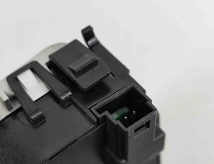 MERCEDES-BENZ GLC 253 (2015-2019) Labās sēdekļa vadības pogas A2059057851 25164400