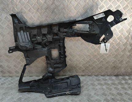 BMW X5 G05/G18 (2018-2024) Priekšējā labā bufera stiprinājums 8085628 25616025