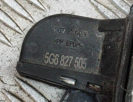 VOLKSWAGEN Golf R 7 generation (2013-2019) Tailgate Boot Lock 5G6827505 25796111