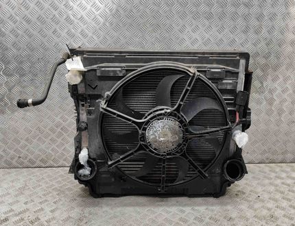 BMW X5 E70 (2006-2013) Система охлаждения 7533472,7809321,7586775,7795909,8574000,8572188,8572189,8618241 25945348