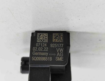 SEAT Tarraco 1 generation (2018-2023) Датчик удара передний правый 5Q0959651B 26824657