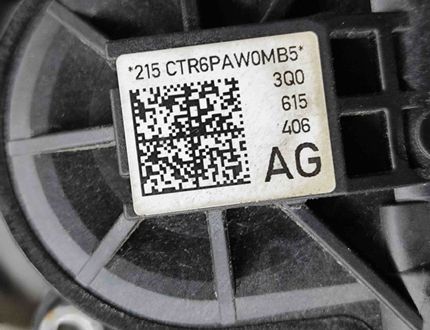 VOLKSWAGEN Tiguan 2 generation (2016-2024) Rear Right Brake Caliper 3Q0615424E,3Q0615406 28097564