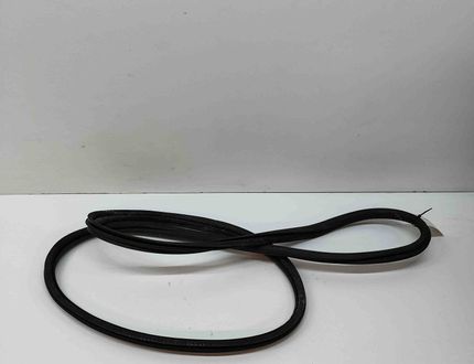 PEUGEOT 3008 2 generation (2017-2023) Резиновая прокладка передней правой двери 9811537480 28228621