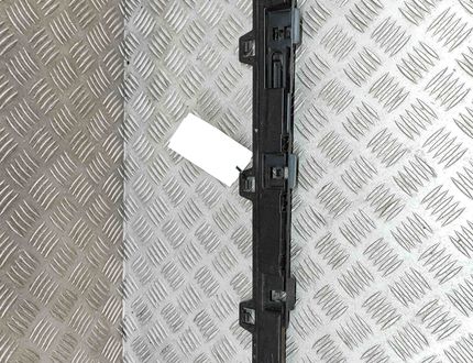 BMW 4 Series F32/F33/F36 (2013-2020) Front Right Side Sideskirt Holder 7285788 29482955