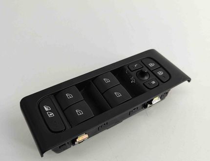 VOLVO XC40 1 generation (2017-2024) Priekšējo labo durvju logu pacelšanas slēdži 32319765 29813002