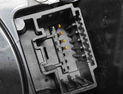 MERCEDES-BENZ CLS-Class C218/X218 (2011-2017) Pagrieziena rādītāja mehānisms A2129008215,HW113000,SW120800 30323634