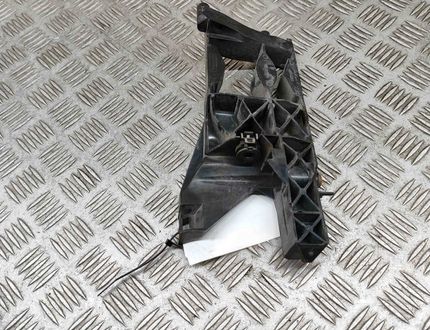 AUDI RS 6 C7 (2013-2020) Держатель передний левого фонаря 4G0805607 30382620