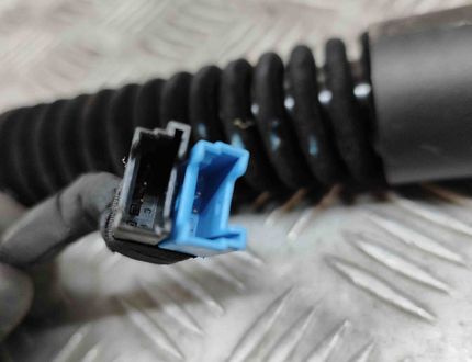 BMW X3 G01 (2017-2024) Right Side Tailgate Gas Strut 7397322 30387829