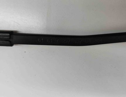 BMW M4 F82/F83 (2013-2020) Priekšējie stikla tīrītāji 7297557,7260485 30422404