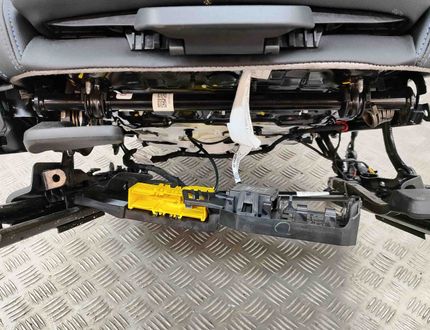 BMW 3 Series G20/G21/G28 (2018-2024) Внутренние сиденья с комплектом дверных карт 7414615,7399201,7399219,7399202,6996834,9462601,9460714 30447677