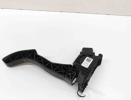 VOLKSWAGEN Golf 7 generation (2012-2024) Akseleratora / gāzes pedālis 5Q1723503H,6PV010621 31036064