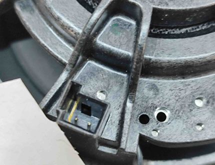 MERCEDES-BENZ M-Class W166 (2011-2015) Priekšējo labo durvju skaļrunis A2318200702 31147044