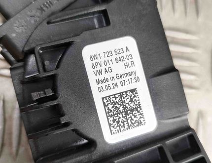 AUDI A6 C8/4K (2018-2024) Педаль газа 8W1723523A 31303896
