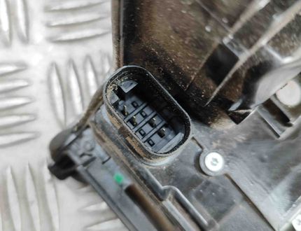 BMW X7 G07 (2018-2024) Front Right Door Lock 7477708,7444678,7444681 31416628