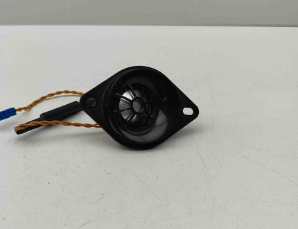 BMW M3 F80 (2013-2020) ГРОМКОГОВОРИТЕЛЬ (ГРОМКОГОВОРИТЕЛИ) В ЗАДНЕМ ПОДОКОННИКЕ 9226358 31455500