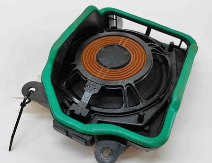 BMW 5 Series G30/G31 (2016-2023) Left Side Floor Speaker Woofer 6801075 31641289