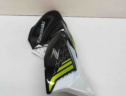 KAWASAKI Z Кожух панели обтекателя левой стороны 51026-0018,49134-0006 31647316