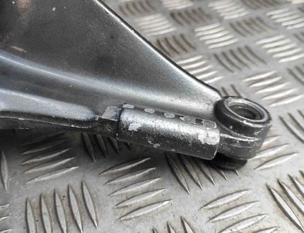 HONDA ST Right side footrest peg hanger assembly 31656621