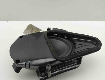 BMW i3 I01 (2013-2024) Aizmugurējo kreiso durvju skaļrunis 9285272 31668725