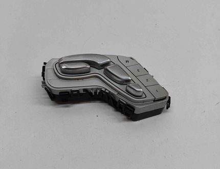 MERCEDES-BENZ C-Class W205/S205/C205 (2014-2023) Kreisā sēdekļa vadības pogas A2059056651 32031133