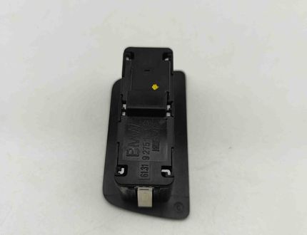 BMW M8 F91/F92/F93 (2019-2023) Back cover Open Switches 9275121 32040663