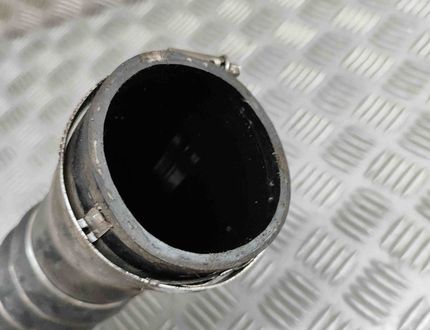 AUDI RS 3 8VA (2015-2021) Right Side Intercooler Hose 8V0145746B 32145408