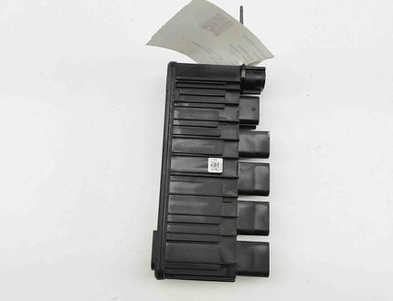 BMW 5 Series G30/G31 (2016-2023) Распределительная коробка 9470044,18576710,P00345949 32596018