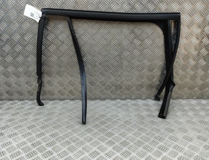 BMW X1 F48/F49 (2015-2023) Резиновая прокладка задней правой двери 7349654 32596827