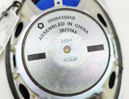 JEEP Grand Cherokee 4 generation (WK) (2004-2024) Колонка дверей передняя правая 05064358AB,26777AA 32738862