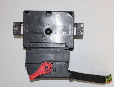 MERCEDES-BENZ A-Class W176 (2012-2018) Rokas bremžu vadības bloks A2469003417,A2469014406,A2469028303 32857903