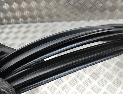 PEUGEOT 3008 2 generation (2017-2023) Передняя левая дверь 9811537480 32981012